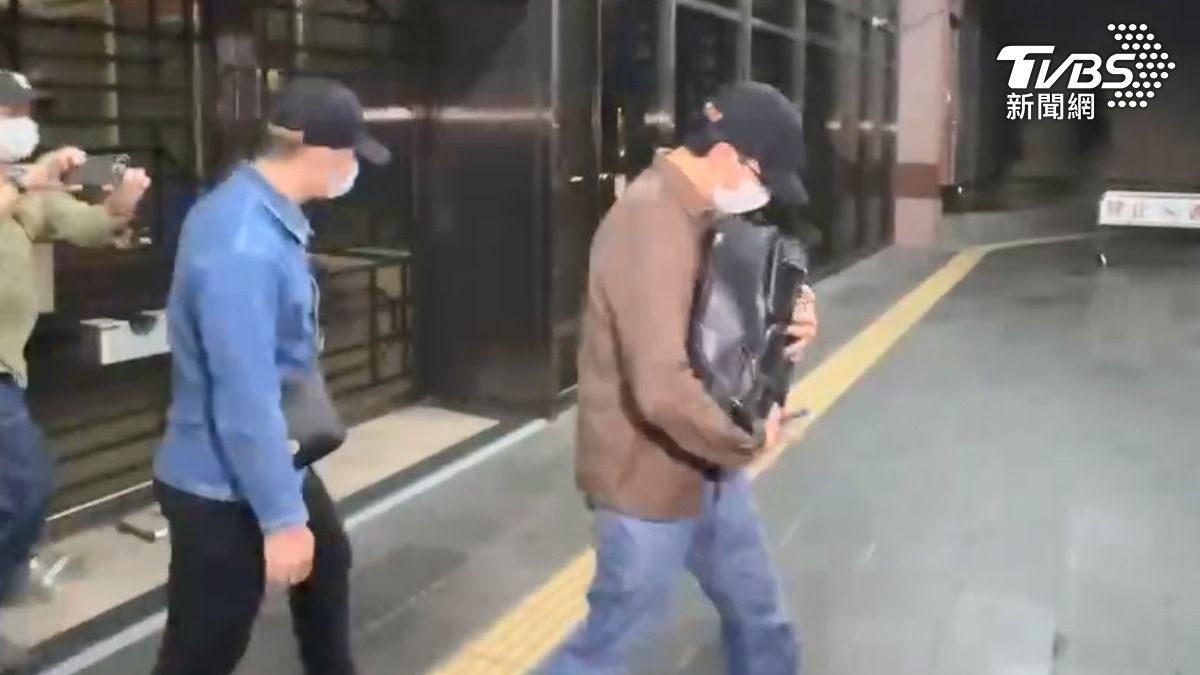 密室逃脫女員工搶救不治，古姓負責人30萬交保、黃姓現場負責人10萬交保。 (圖／TVBS)