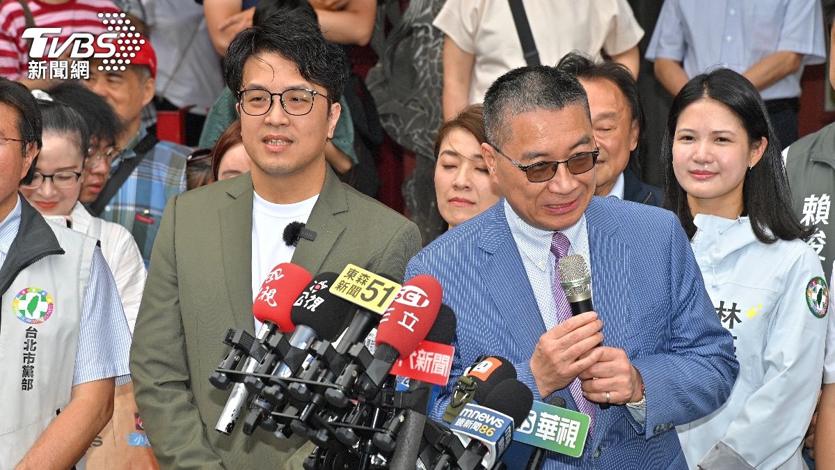 徐國勇親帶跑基層 何時單飛帶小雞?沈伯洋笑:我翅膀還沒硬