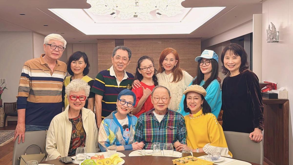 73歲湯蘭花驚人近況曝光!陳美鳳公開「超扯聚餐照」網全看傻