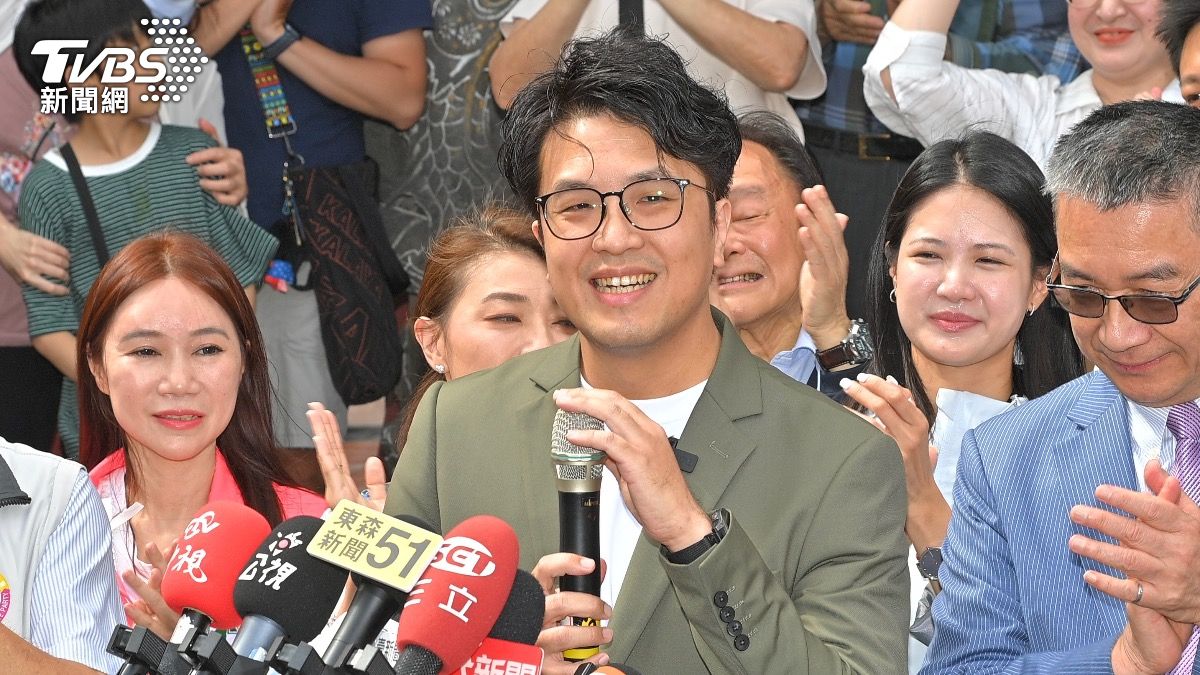 背刺賴清德?沈伯洋轟AI城市沒電 王鴻薇翻舊帳:你修法投反對