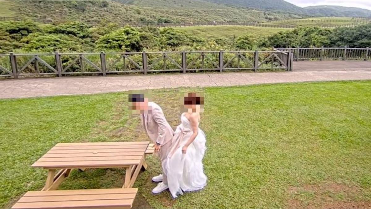 事發地成熱門景點，新婚夫妻朝聖留念。（圖／翻攝自陽明山國家公園管理處INFO YouTube）