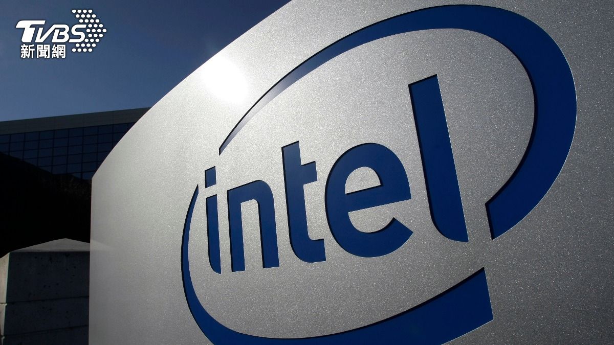 英特爾（Intel）正積極推廣其「EMIB-T」封裝技術。（圖／達志影像美聯社）