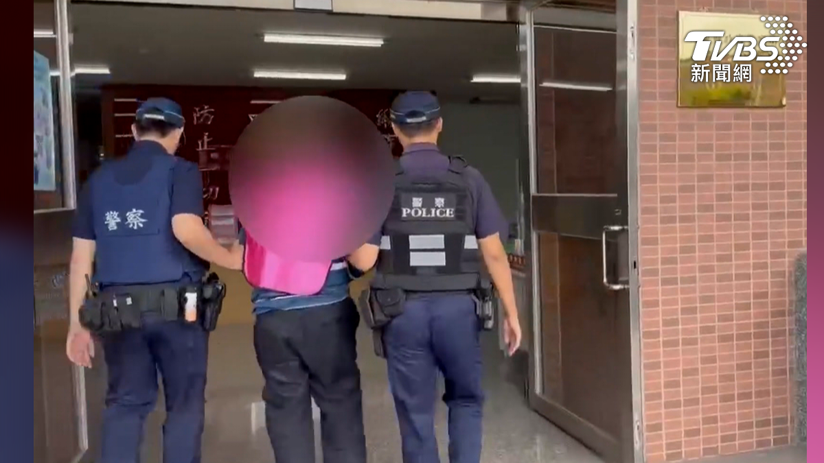 李姓男子最終被依現行犯壓制逮捕,涉嫌妨害公務和公共危險罪移送法辦。(圖/TVBS)