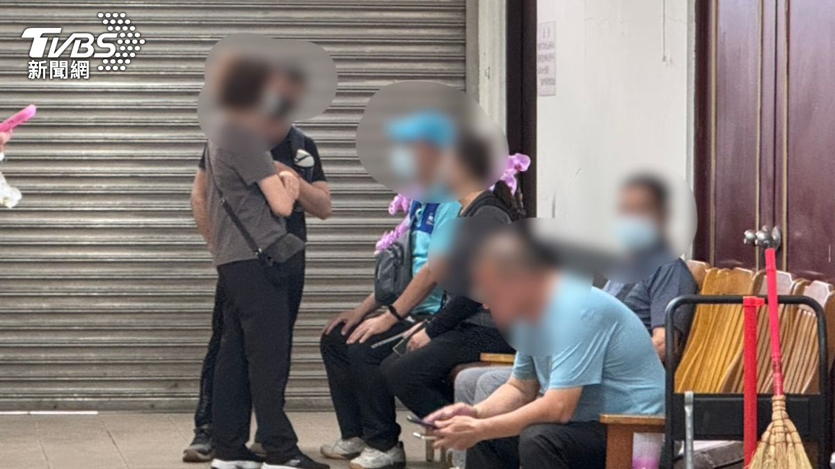 獨/志工路成斷魂途!高雄虔誠嬤閃違停車遭輾斃 遺體破碎家屬心碎