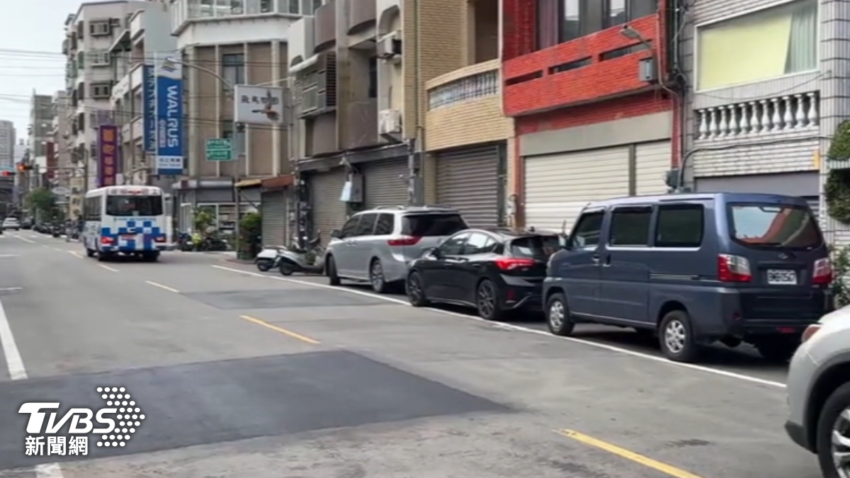 事故發生在新竹市湳中街上。（圖／TVBS）