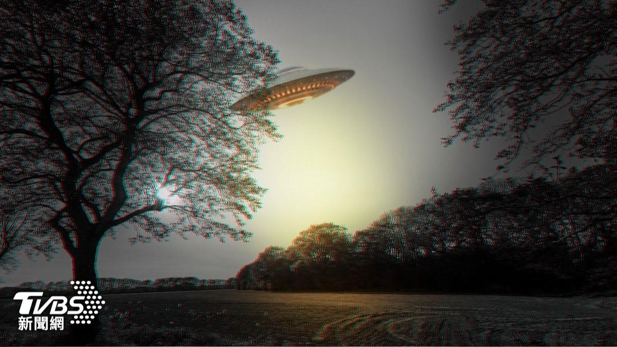 前五角大廈顧問：已從墜毀UFO取出4外星物種　曝回收任務內幕