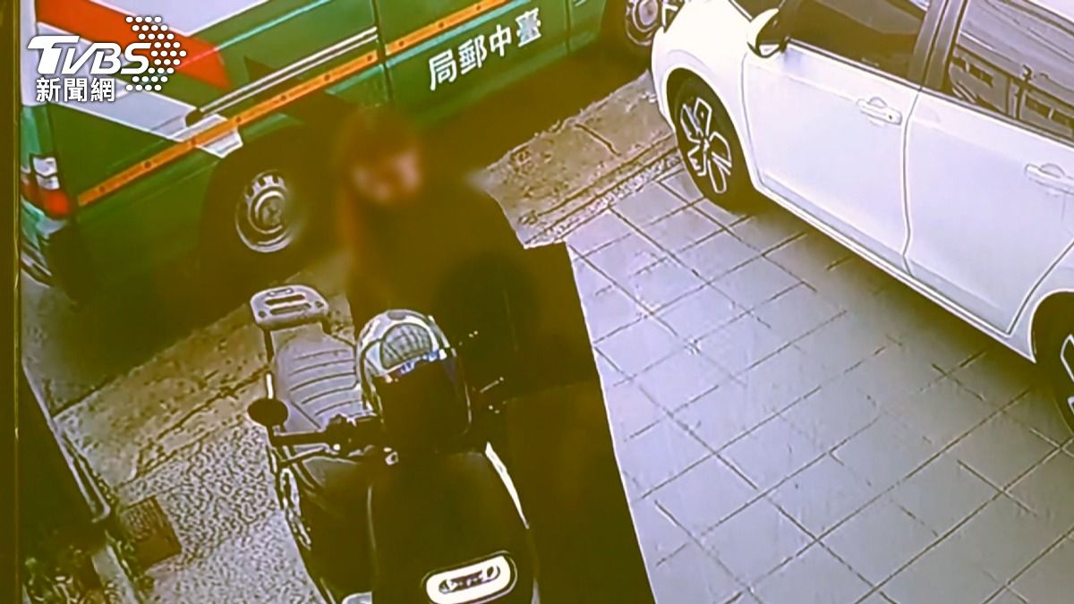 父傳女「雙喜金戒指」失蹤！清潔婦「預謀演戲」偷走無價嫁妝急變賣。(圖／TVBS)
