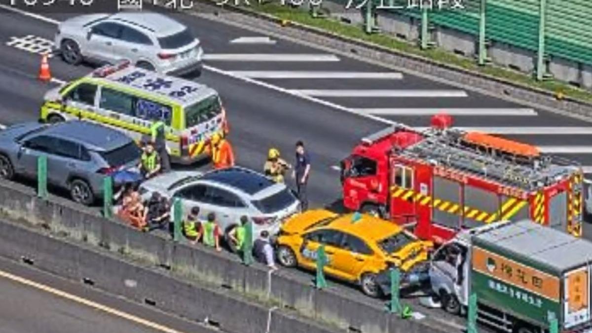 快訊／早上才撞過！國1又傳5車連環撞3人傷　車流回堵塞爆