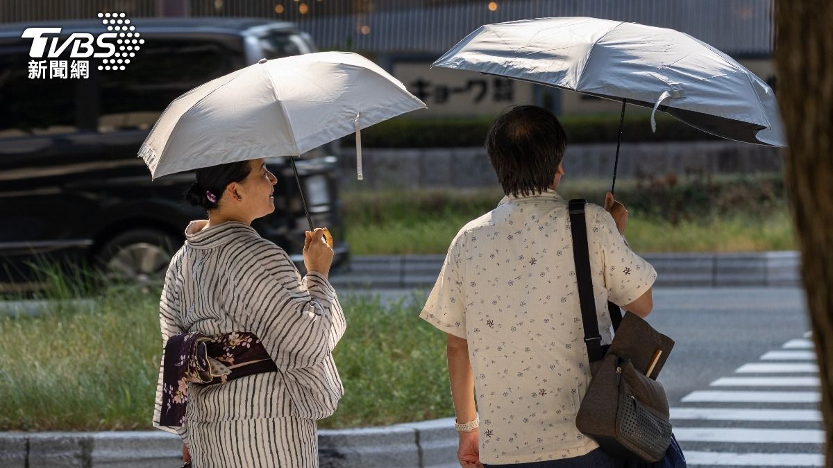 日本多地飆高溫，東京練馬區特別開放185間店家給民眾吹冷氣。（資料圖／達志影像Shutterstock）