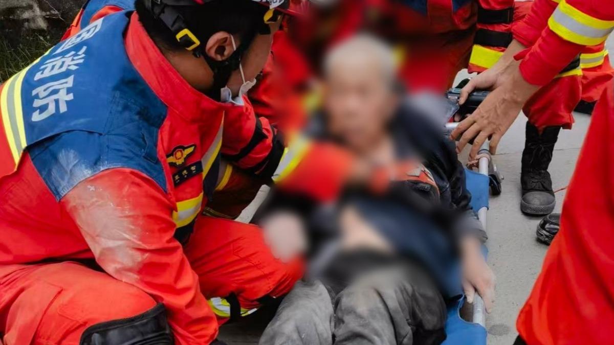 廣西5.2地震受困3人救出了!2人無生命徵象 91歲老翁幸運獲救