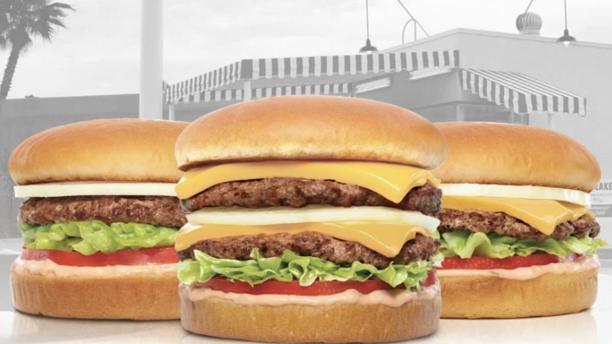 In-N-Out快閃店5點就排隊!人龍超過百人 昔1小時光速完售