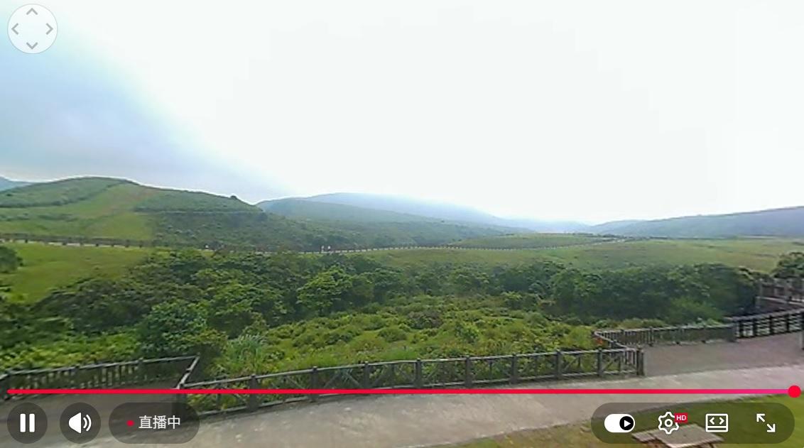 鏡頭君被調高，現在只看得到滿山美景。（圖／翻攝自陽明山國家公園管理處INFO YouTube）