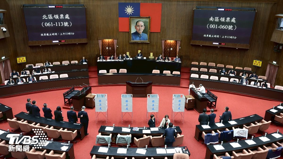 賴清德笑了！520前立院彈劾闖關失敗　藍白56票「未達門檻」