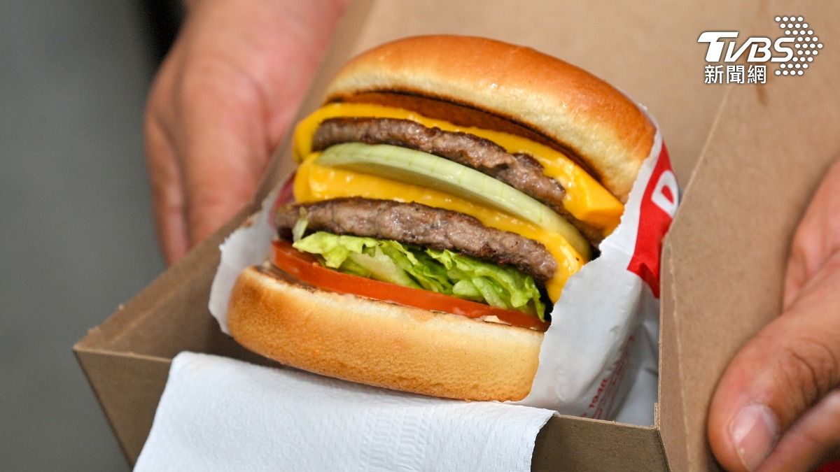 In-N-Out Burger-漢堡-快閃-In-N-Out-美式漢堡-美食-速食-排隊-DREAM PLAZA-