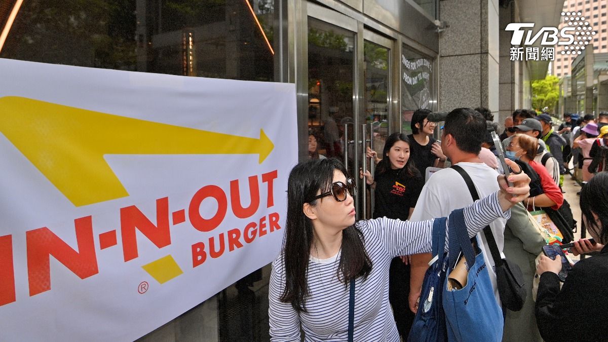 In-N-Out Burger-漢堡-快閃-In-N-Out-美式漢堡-美食-速食-排隊-DREAM PLAZA-
