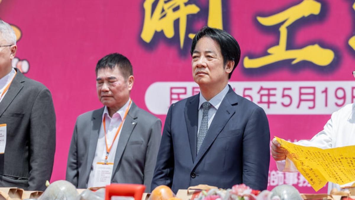 賴清德19日與鍾東錦同框。（圖／總統府提供）