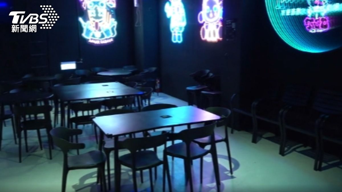 沉浸式密室逃脫藏住宅區惹民怨! 住戶控半夜傳尖叫像鬼屋。(圖/TVBS)