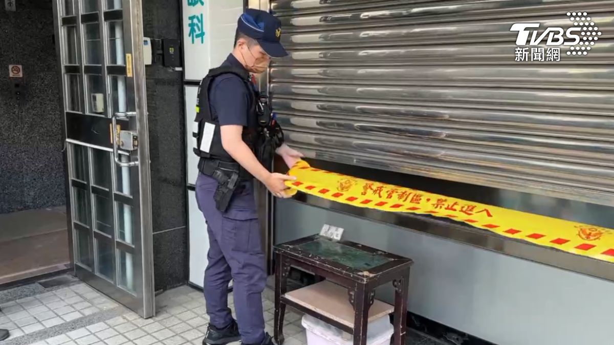 檢警獲報後到場釐清事發經過,全案已報請台南地方檢察署檢察官相驗。(圖/TVBS)