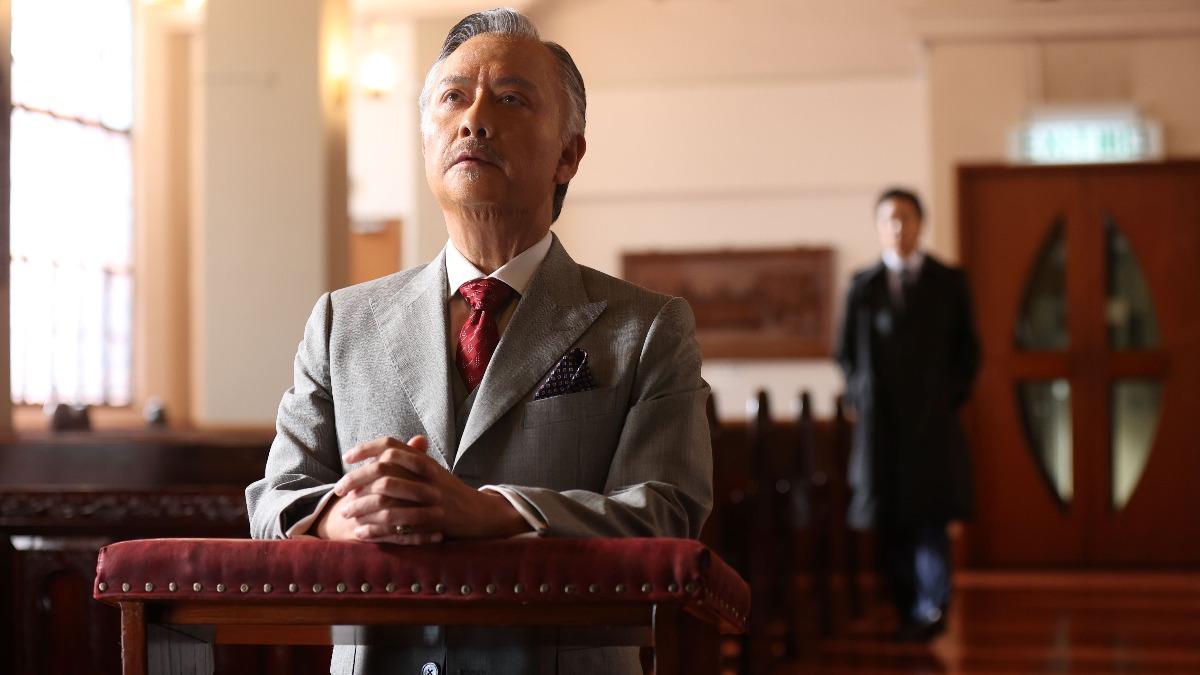 謝君豪透露這套精細的「老妝」化妝跟卸妝的時間一樣長。(圖/華映提供)