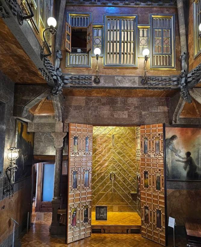 桂爾宮（Palau Güell）。（圖／翻攝自Google map）