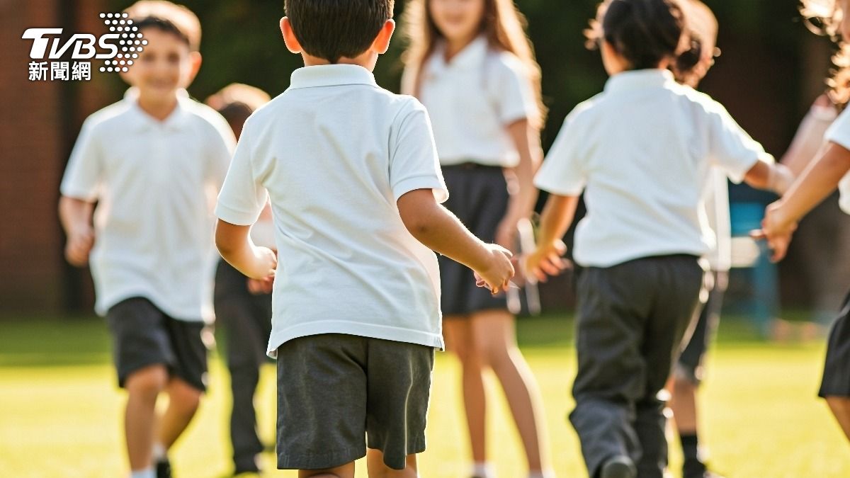 日本小學比台灣「少1規定」!家長大讚:小孩出門快超多