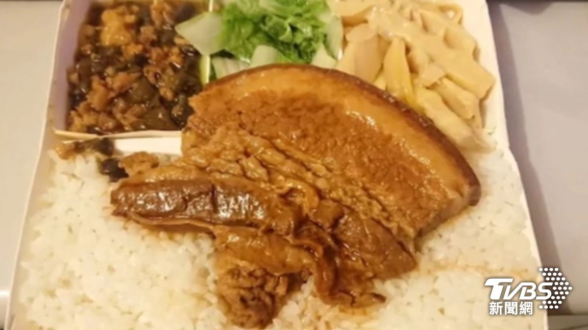 基隆南榮路上的「福隆便當」喊漲。(圖片來源/Google評論)