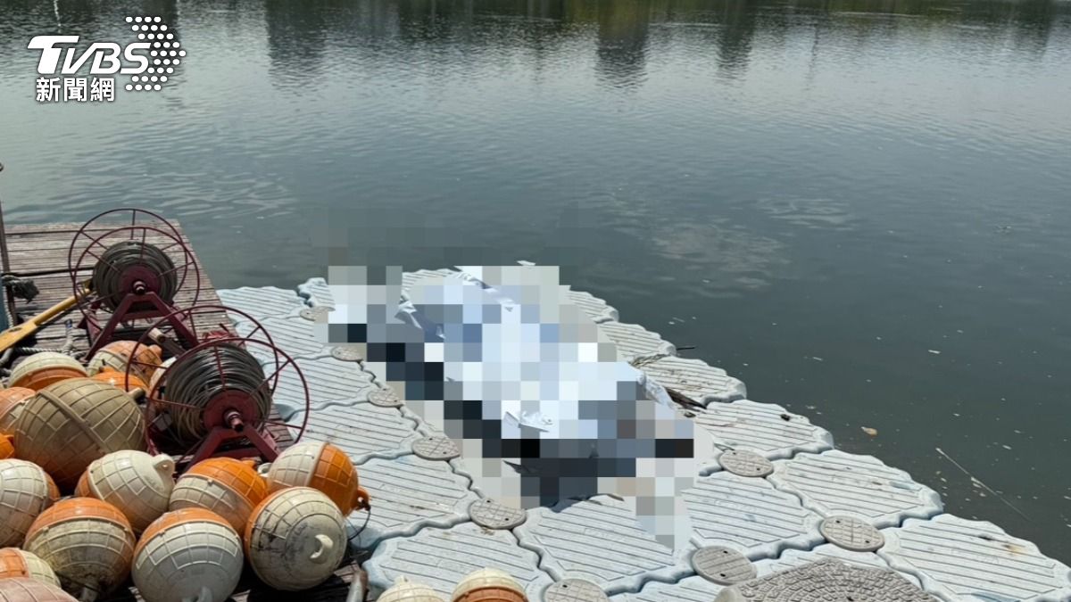 遺體將暫存二殯,待刑事相驗以釐清死因。(圖/TVBS)