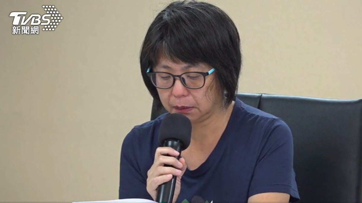 北市密室逃脫案死者母親首出面受訪，質疑業者交保恐有滅證、串供疑慮。（圖／TVBS）