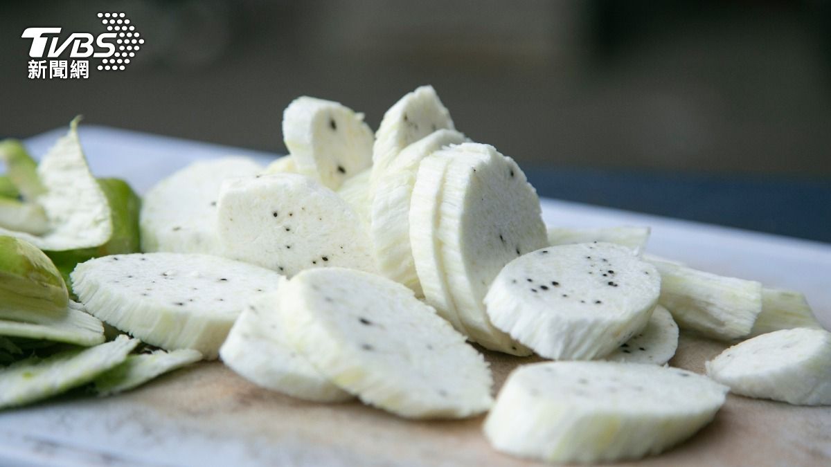 茭白筍的黑點是一種叫做「菰黑穗病菌」的真菌。(示意圖/shutterstock達志影像)