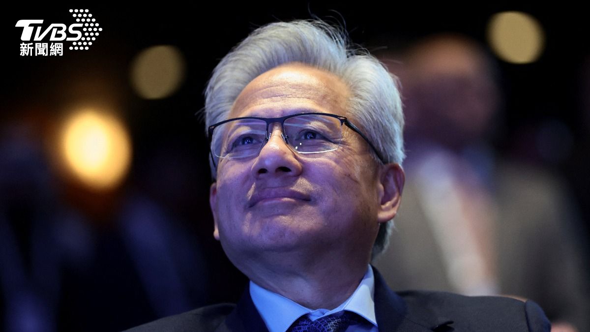 輝達對手湧現龍頭地位不保?黃仁勳不擔心:市占仍高速成長