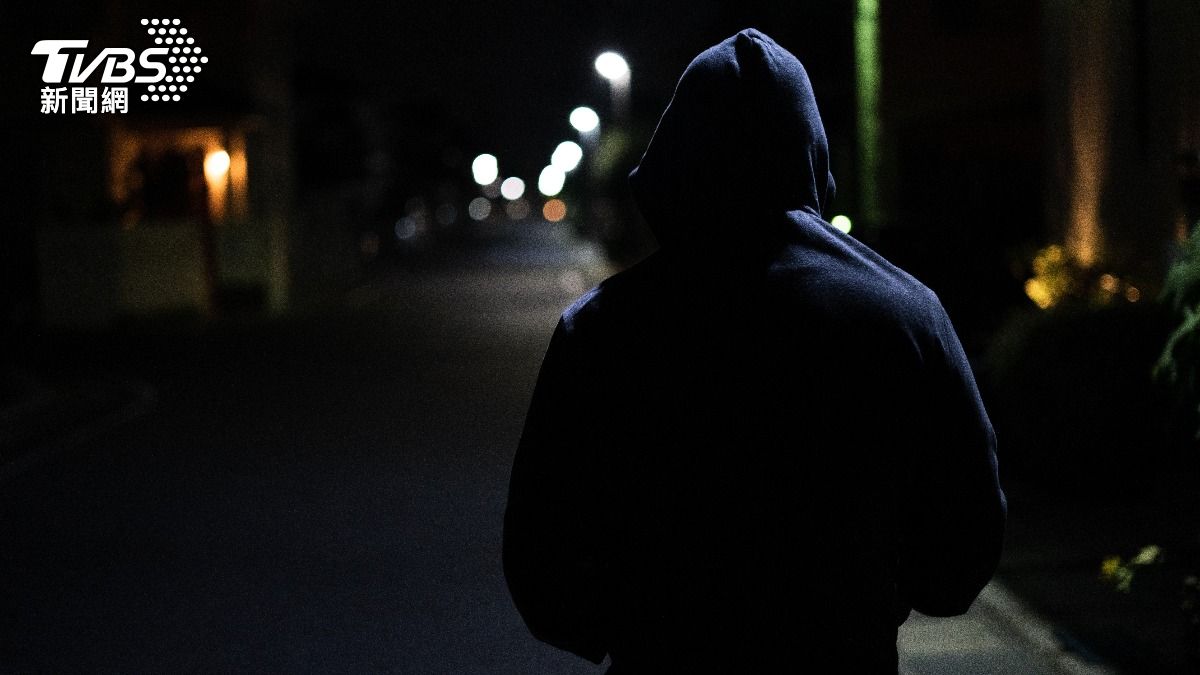日本「匿名流動型犯罪集團」會以高薪招募年輕人犯罪。(資料圖/達志影像Shutterstock)