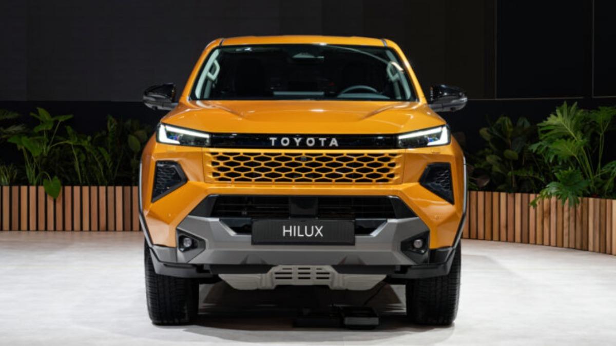 規格暴風升級!大改款Toyota Hilux傳接單 價錢流出