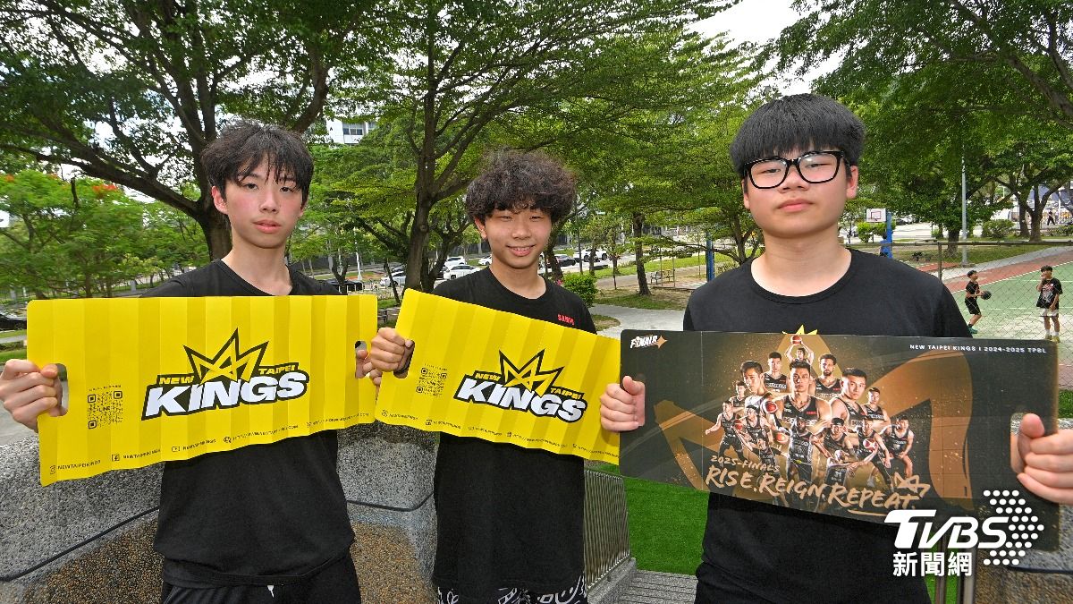 國王也吸引不少學生族群支持。(圖/胡瑞麒攝)