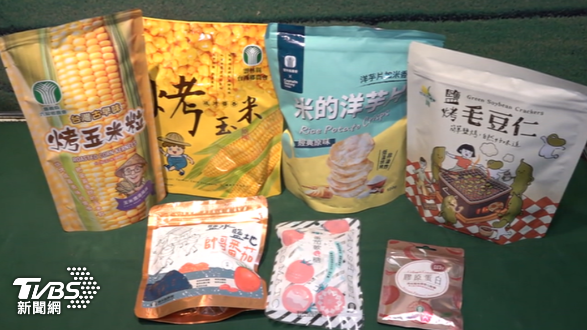 外國客新必買清單農會產品爆紅。(圖/TVBS)