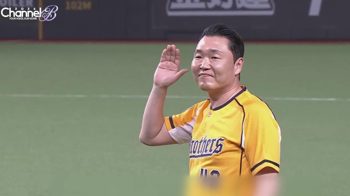江南大叔睽違12年台灣開唱。(圖/中信兄弟官方頻道)
