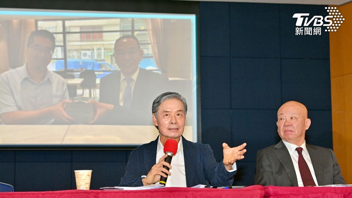 金溥聰秀現金照!台商韓螢煥曝真相:捐給馬英九本人
