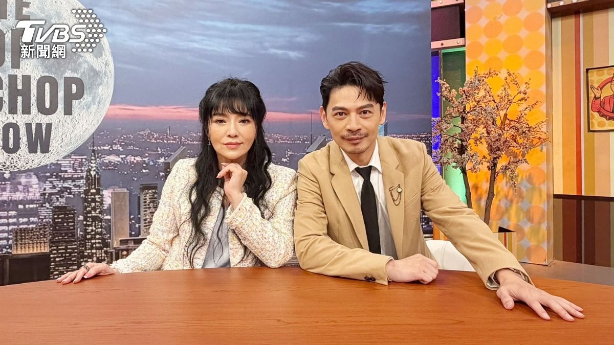 唐綺陽（左）、阿Ken笑說兩人要開新節目。（圖／TVBS）