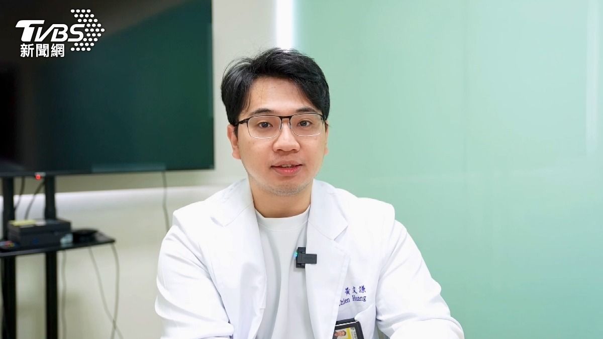 睡前滑手機恐傷記憶力?醫師提醒「這些習慣」讓大腦越來越累! (圖/TVBS)