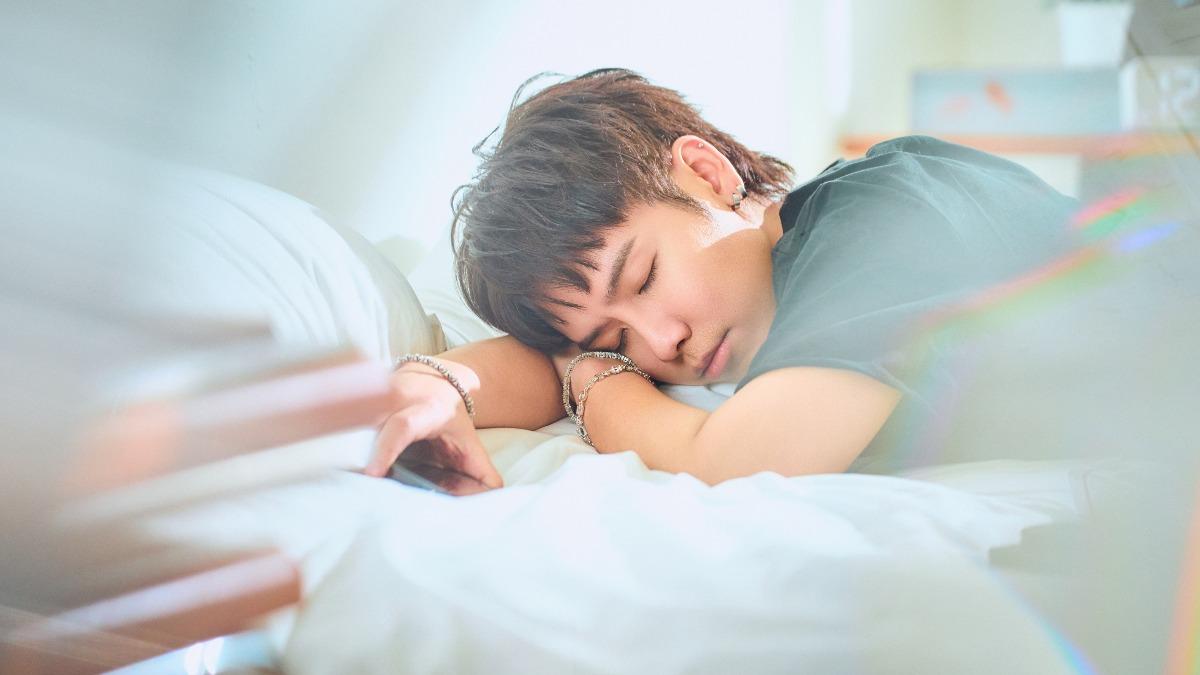 鼓鼓MV有著滿滿的女友視角。(圖/相信音樂提供)