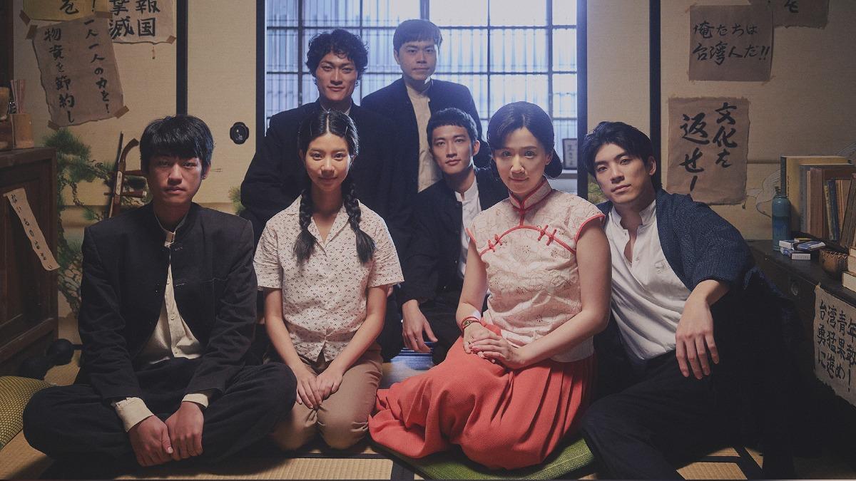 由林哲熹（右起）、方志友合作的歷史劇《再見1987（特別版》演活小人物身在歷史長河無處安放的茫然。（圖／北影提供）
