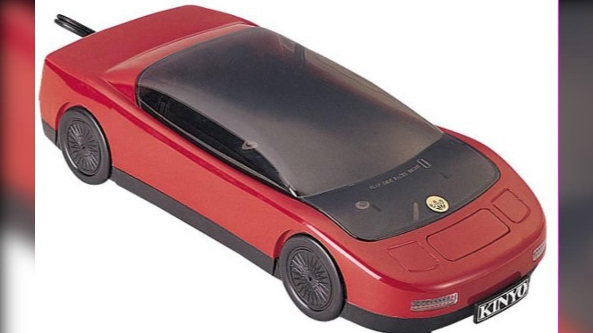 法拉利-電動車-Ferrari-Luce-跑車-躍馬-股價-錄影帶-回帶機-倒帶-