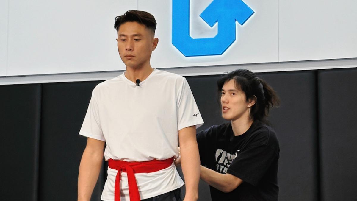 昔後空翻「椎弓斷裂」退團!彭小刀隔20年再戰 宣布5566喜訊