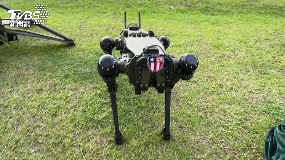 Ghost Robotics機器狗。(圖/潘袁詩羽攝)