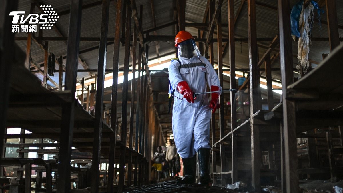 非洲伊波拉疫情瀕臨失控，世衛組織研判2月恐就有感染病例。（圖／達志影像美聯社）