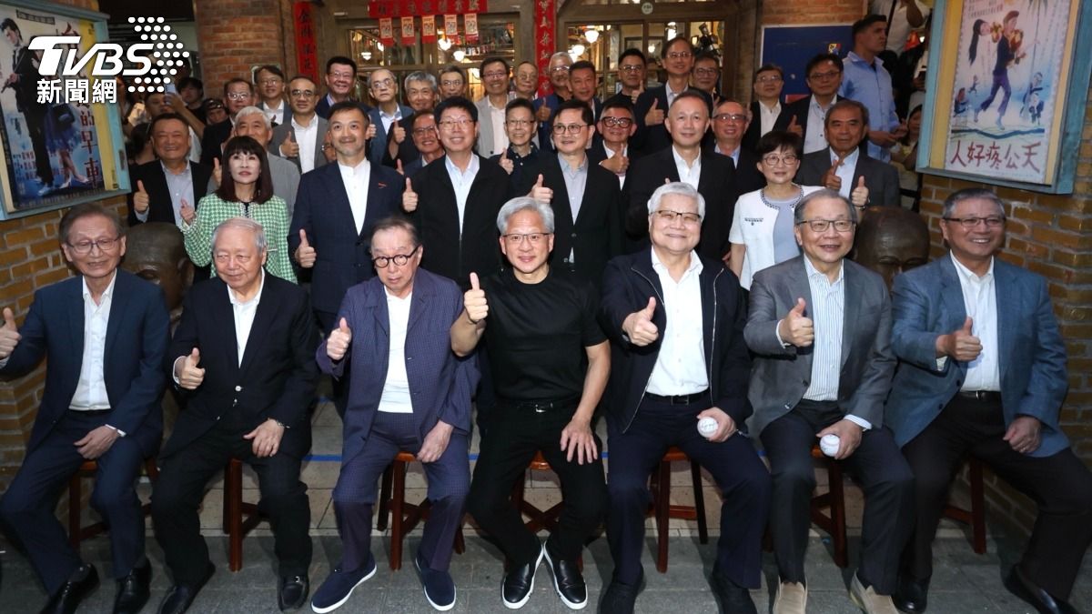 輝達(NVIDIA)執行長黃仁勳再度來台掀起旋風,每年最受矚目的就是這一場「兆元宴」。(圖/華子琛攝)