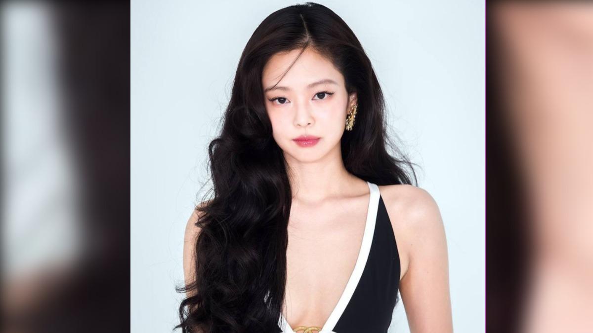Jennie爆與中國大咖男星戀愛。(圖/翻攝自IG)