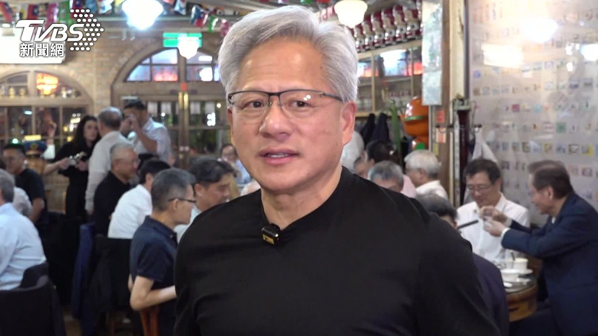黃仁勳專訪1/台灣是AI生態系核心 喊話年輕人「不要被AI拋在後面」