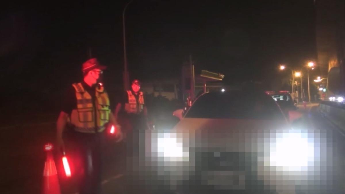 沒喝酒卻測出酒精反應?駕駛喊冤 資深警揭「麵包陷阱」真相