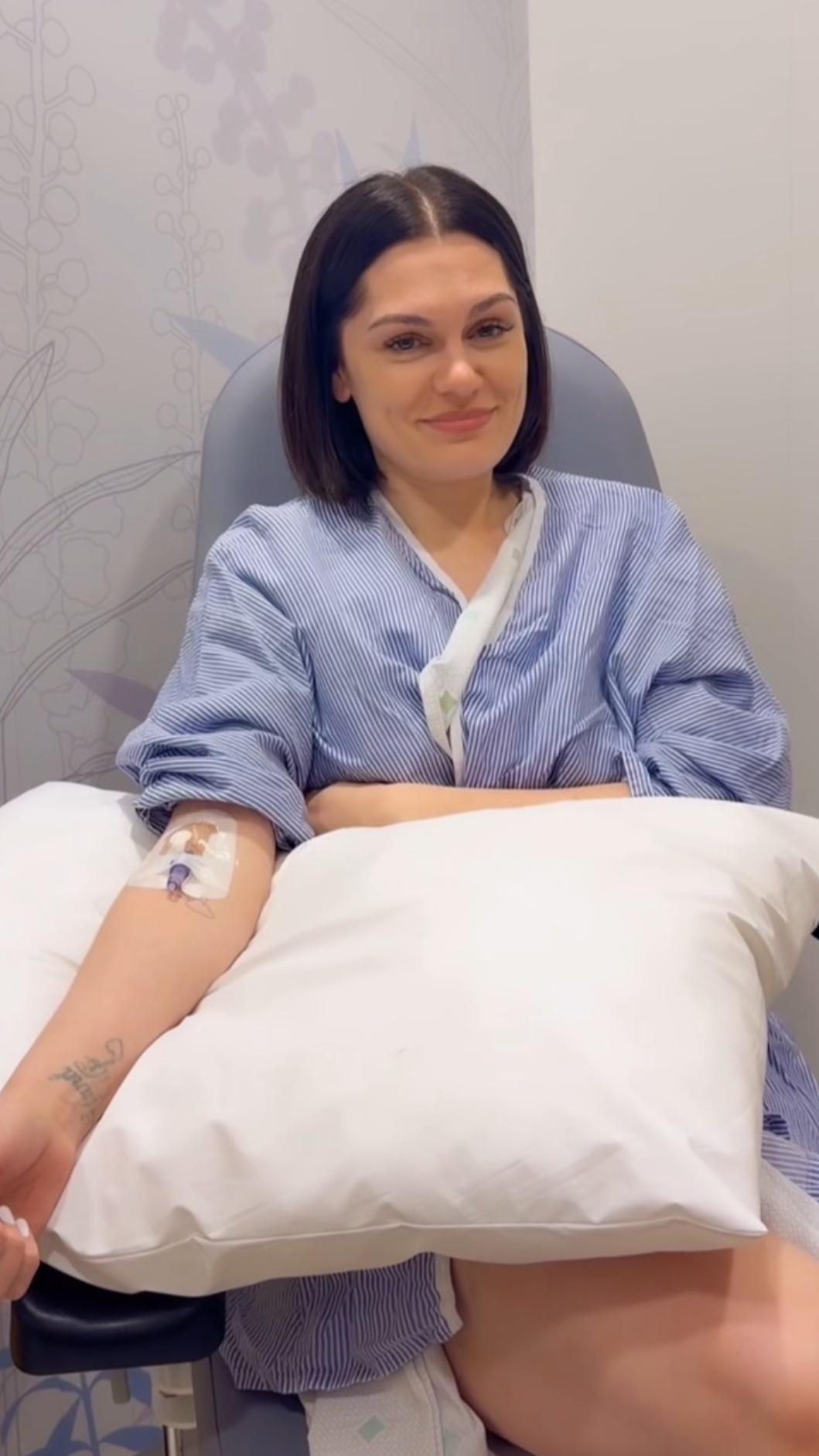 Jessie J因乳癌回診,報喜自己真的戰勝癌細胞。(圖/翻攝自Jessie J IG)