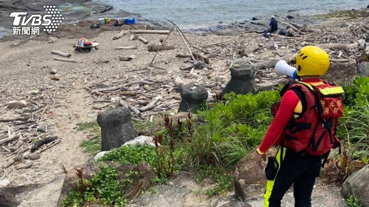 快訊/貢寮海邊出意外 自由潛水教練溺水送醫不治